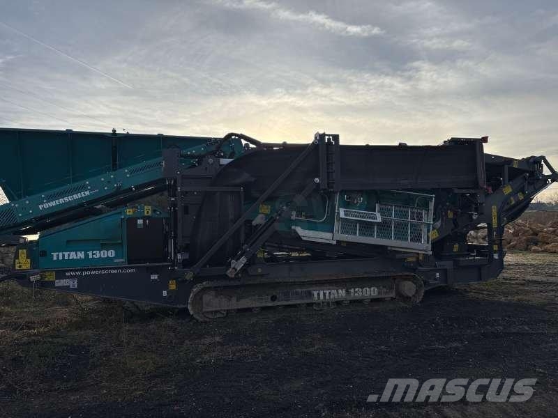 Powerscreen TITAN 1300 Machacadoras