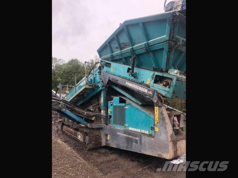 Powerscreen Warrior 1800 Triedičky