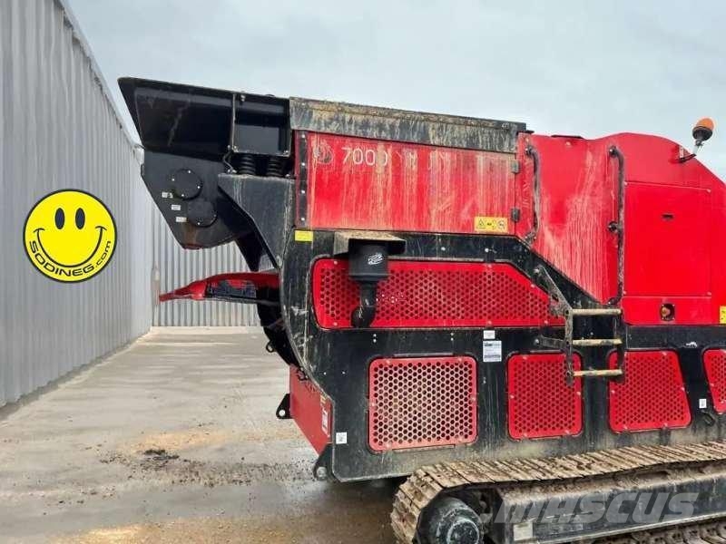 Red Rhino 7000 A MACHOIRE Vergruizers