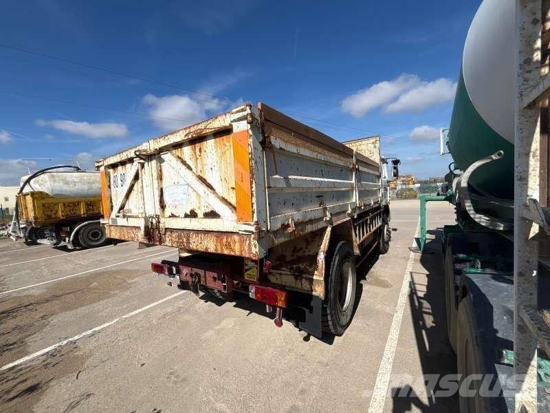 Renault G230TI Caminhões basculantes