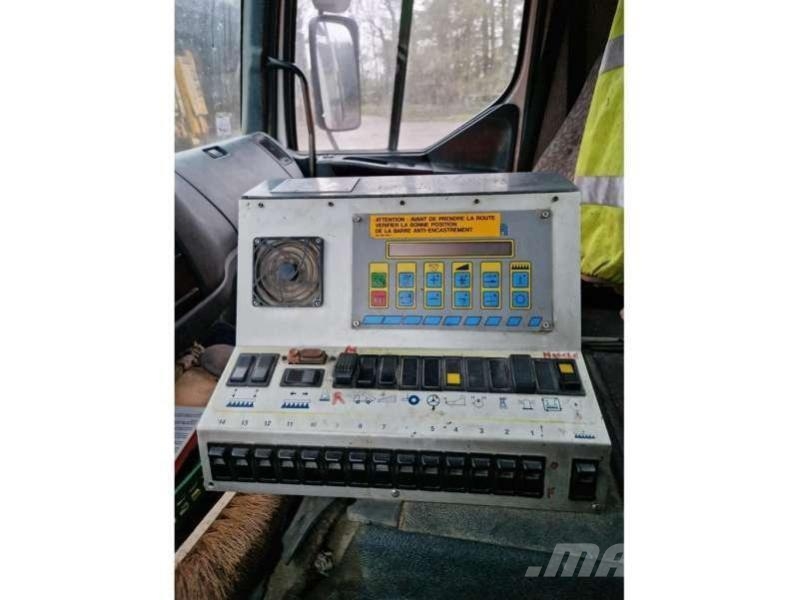 Renault PREMIUM 300 Camiones aspiradores/combi