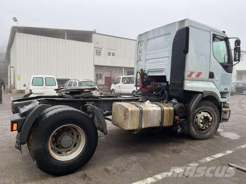 Renault PREMIUM 420.19 DCI 4X2 Prime Movers