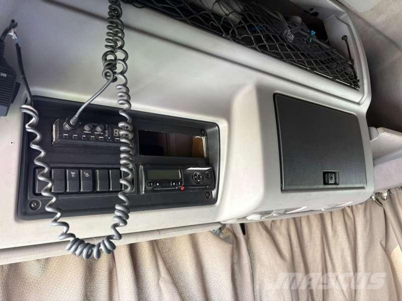 Renault PREMIUM 460DXI Trekkers