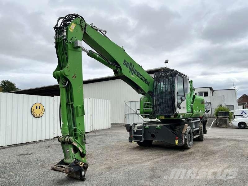 Sennebogen 818E Movimentazione rifiuti