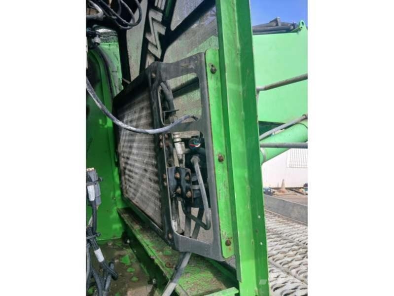 Sennebogen 830 Avfalls / industri hantering