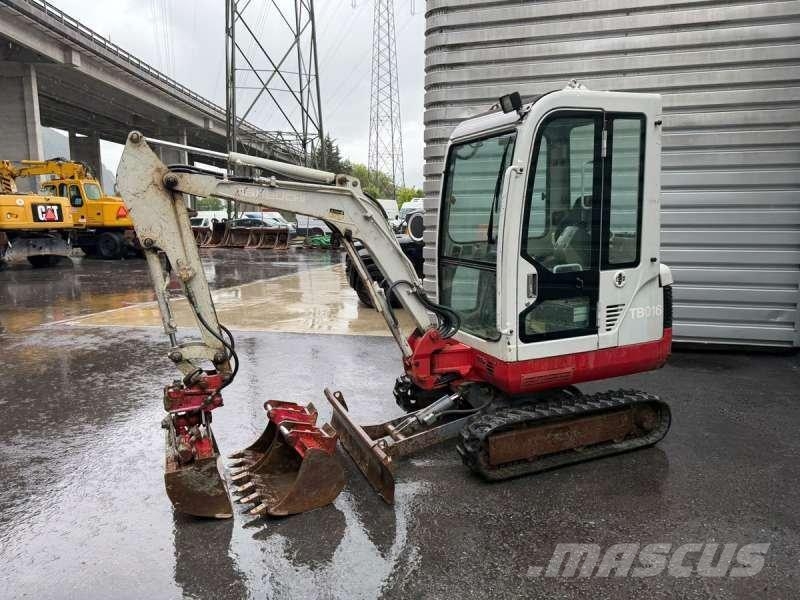 Takeuchi TB016 Εκσκαφάκι (διαβολάκι) < 7t