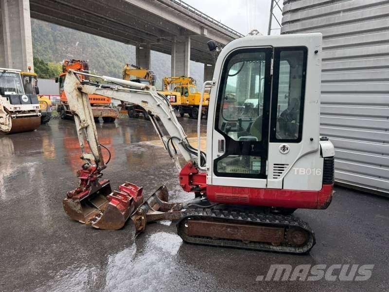 Takeuchi TB016 Εκσκαφάκι (διαβολάκι) < 7t