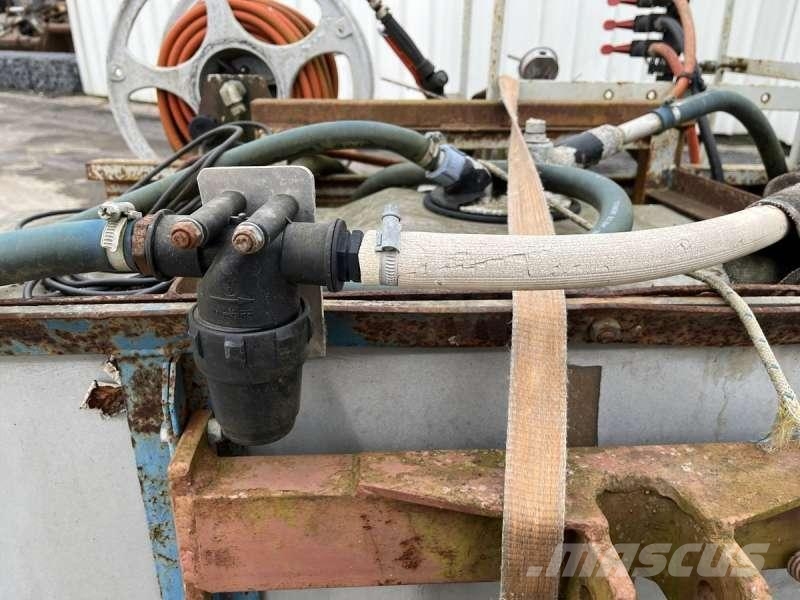 Tecnoma CUVE DE TRAITEMENT PHYTO Forstanhänger