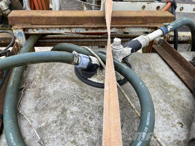 Tecnoma CUVE DE TRAITEMENT PHYTO Forstanhänger