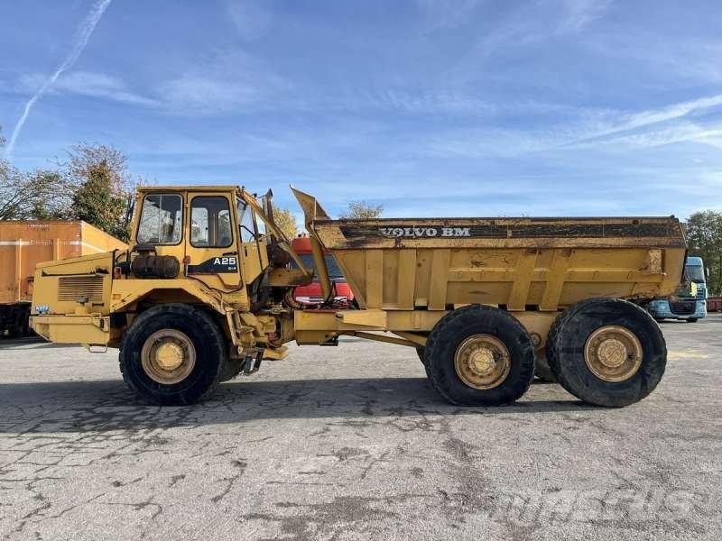 Volvo A25 6X4 Tombereau articulé