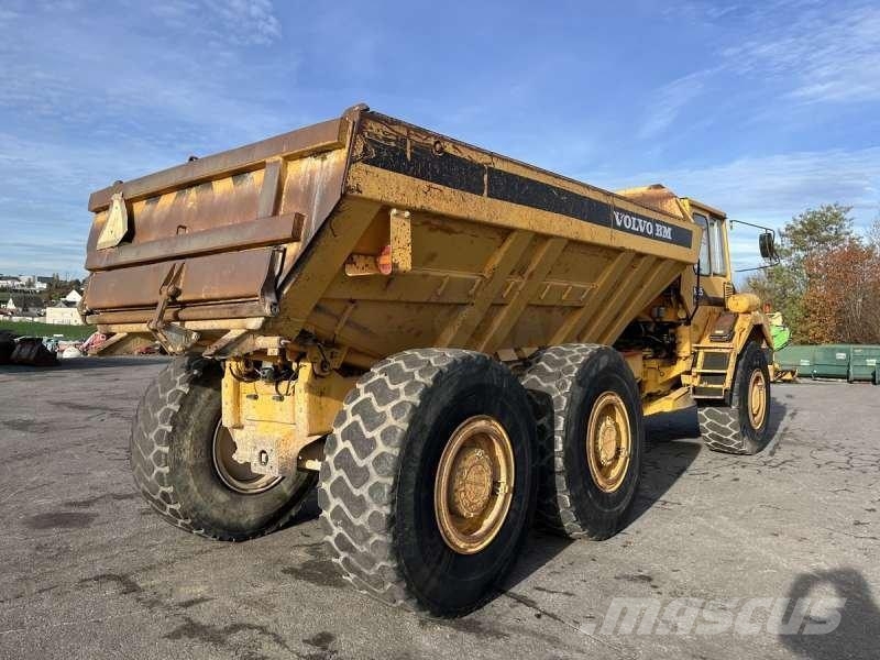 Volvo A25 6X4 Tombereau articulé