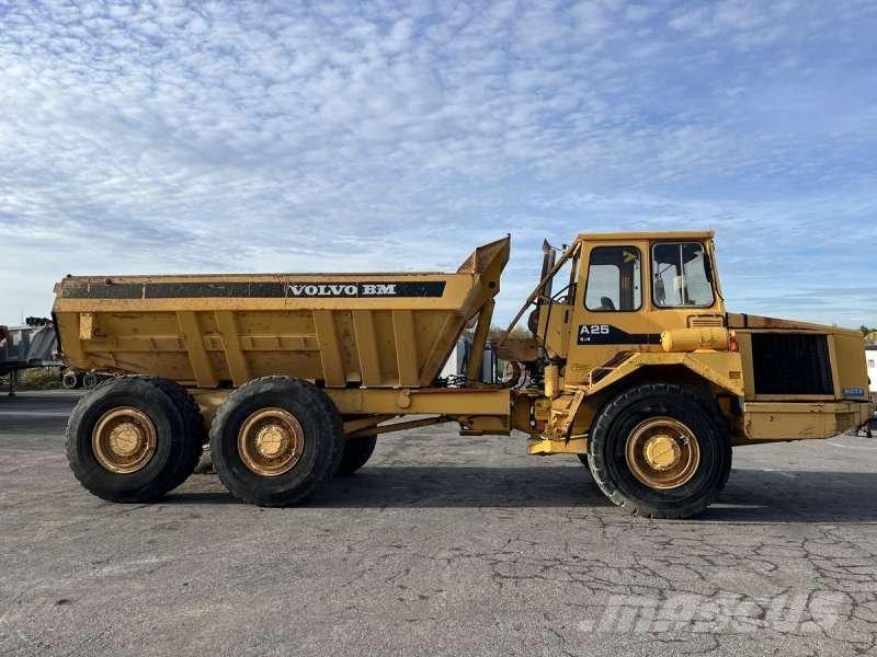 Volvo A25 6X4 Tombereau articulé