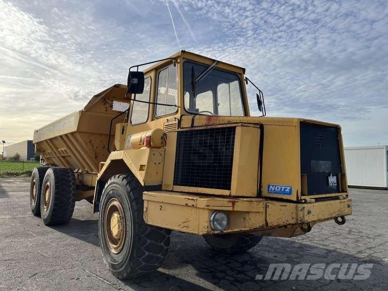 Volvo A25 6X4 Tombereau articulé
