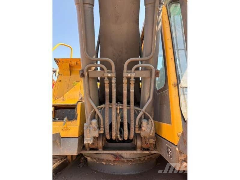 Volvo EC210BLC Excavadoras sobre orugas