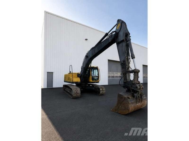 Volvo EC210LC Pelle sur chenilles