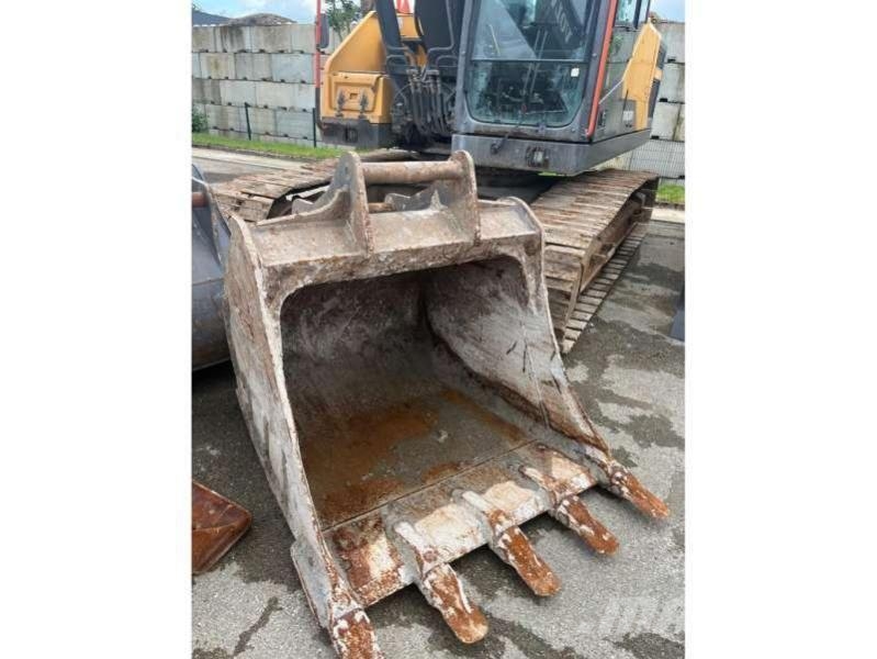 Volvo EC220EL Excavadoras sobre orugas