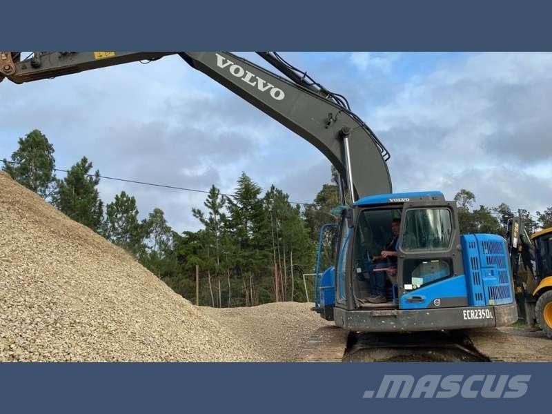 Volvo ECR235DL Bandgrävare