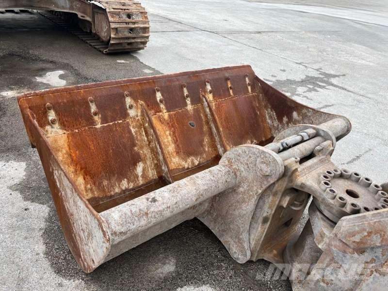 Volvo ECR235EL Rupsgraafmachines