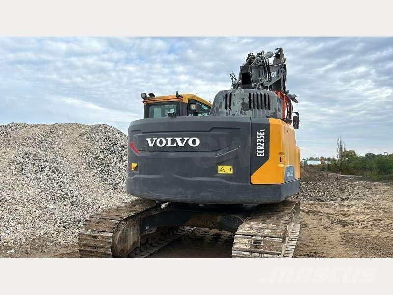 Volvo ECR235EL 大型油圧ショベル12t以上（パワーショベル・ユンボ）