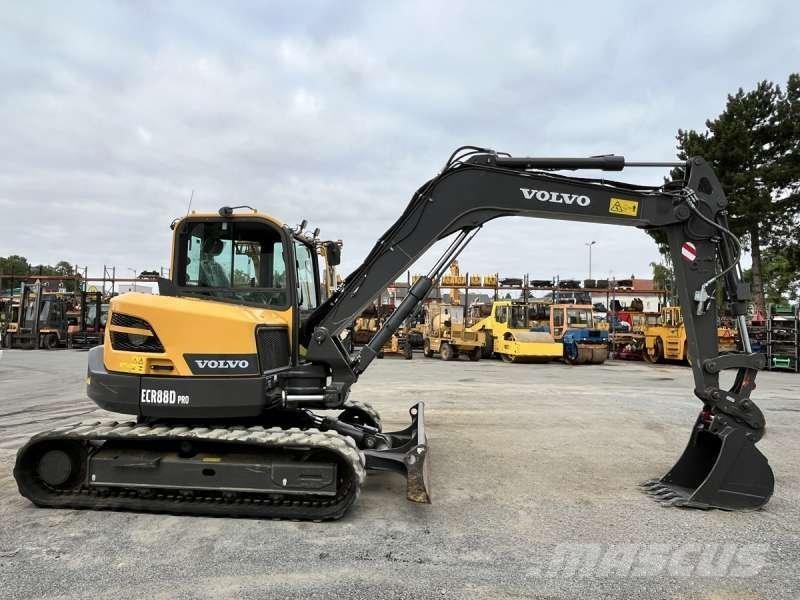 Volvo ECR88D 大型油圧ショベル12t以上(パワーショベル・ユンボ)