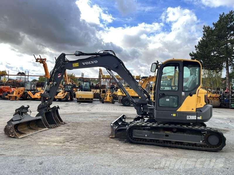 Volvo ECR88D Roomikekskavaatorid