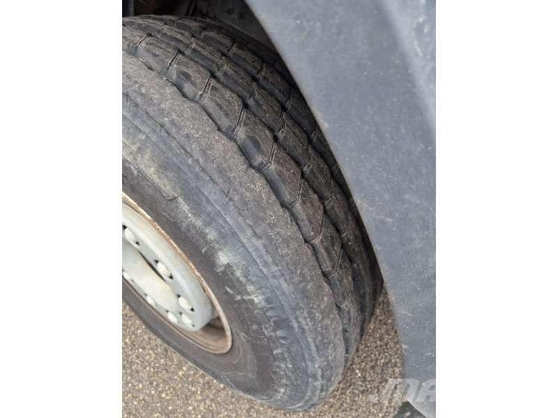 Volvo FMX 500 + Aspiratrice MTS شاحنات أخرى