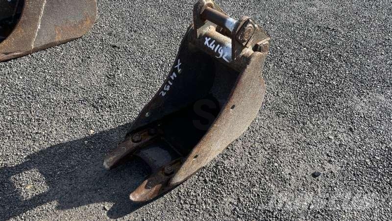  AUTRE 210mm - Axes 30mm Buckets