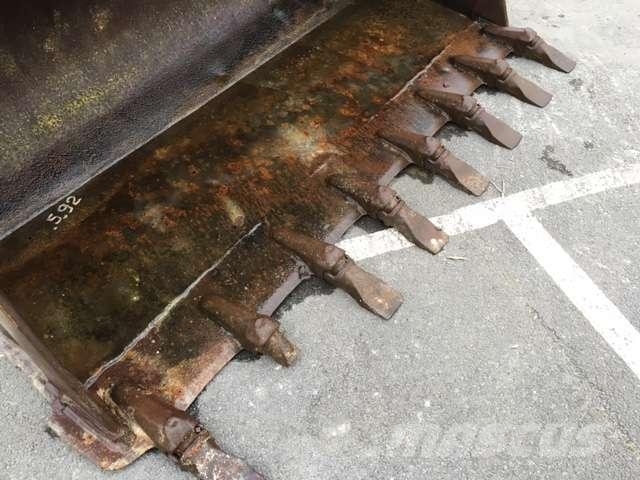  AUTRE 2500mm دلاء