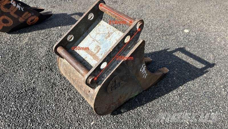  AUTRE 300mm - Axes 30mm soudés Buckets