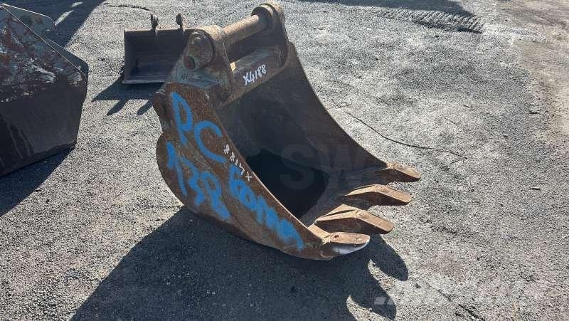 AUTRE 580mm - Axes 60mm soudés Buckets