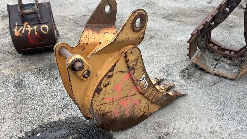 CASE Tractopelle - 300mm Buckets