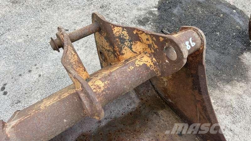 CASE Tractopelle - 740mm Buckets