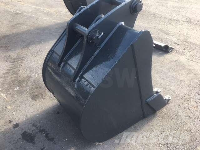 Volvo BL 71 - 620mm دلاء
