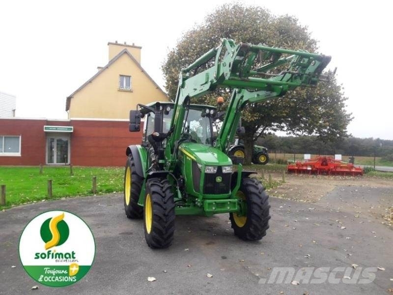John Deere 5100M الجرارات