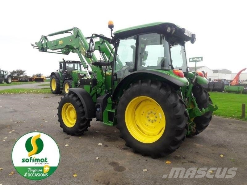 John Deere 5100M الجرارات
