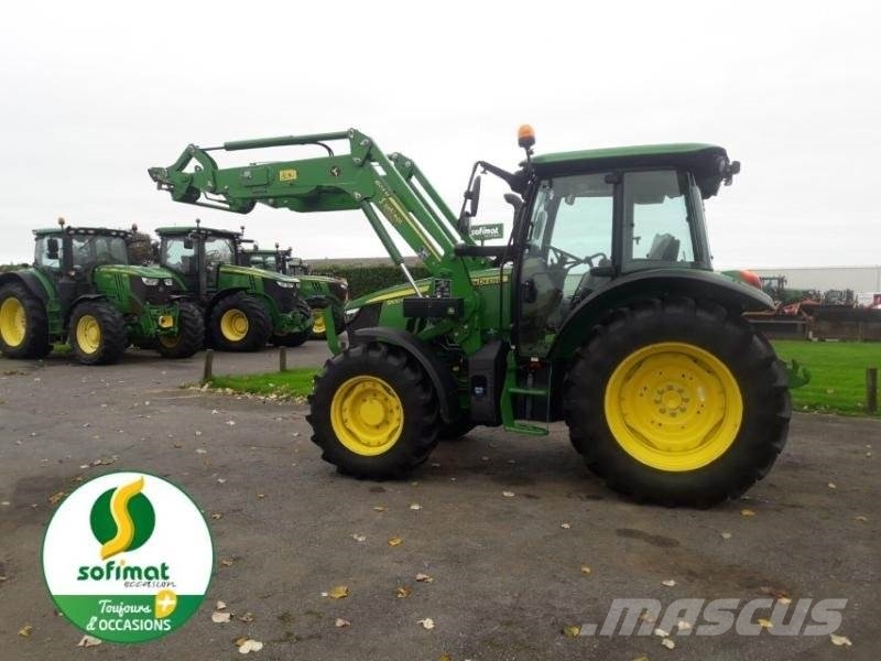 John Deere 5100M الجرارات