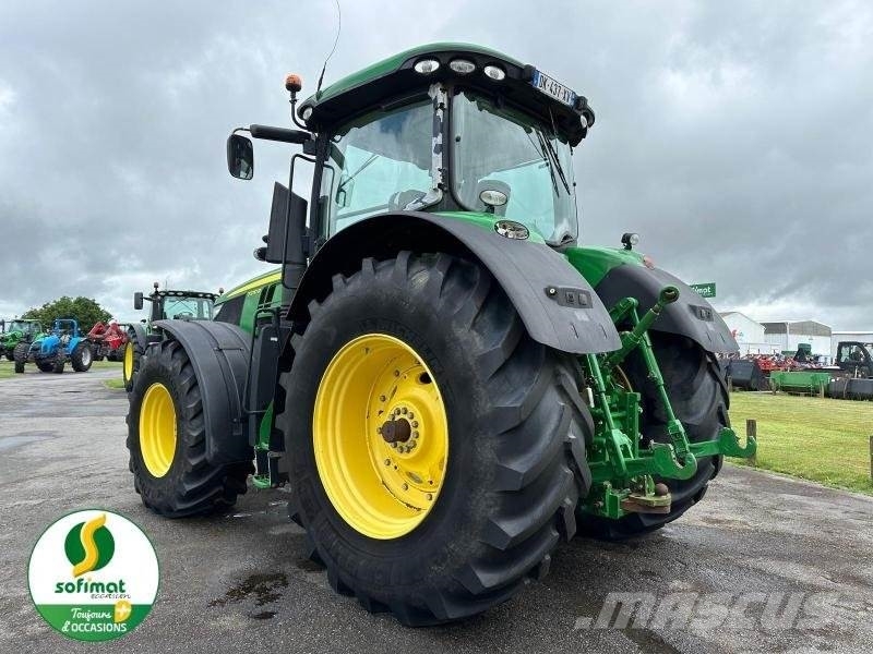 John Deere 7270R Tractors