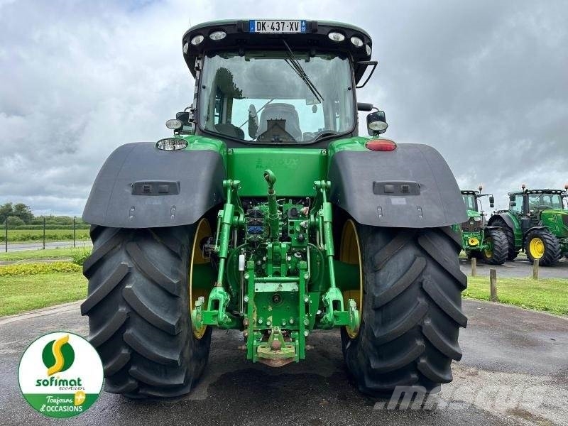 John Deere 7270R Tractors