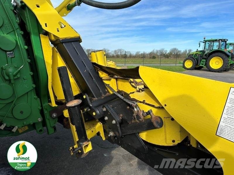 John Deere 8400 Zāles smalcinātāji