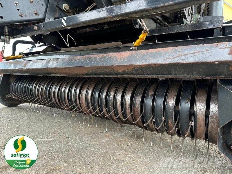 New Holland ROLLBELT180 Рулонні прес-підбирачі