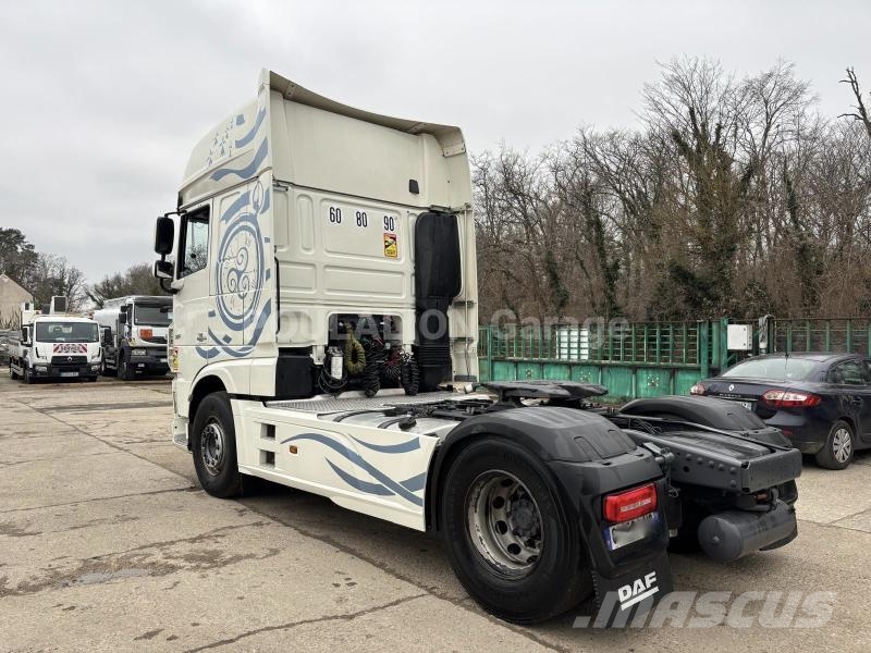 DAF XF 530 SC 牵引车
