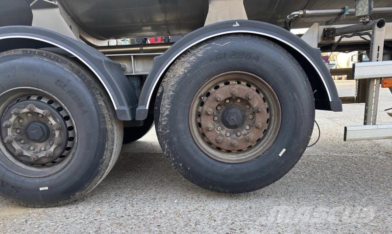 ETA 29000L POMPAGE HYDRAULIQUE Tanker semi-trailers