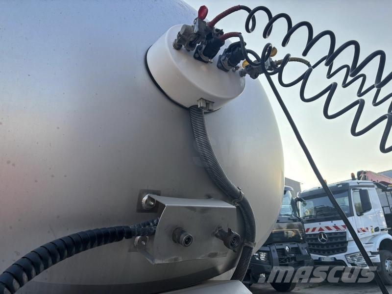 ETA 29000L POMPAGE HYDRAULIQUE Semi Reboques Cisterna
