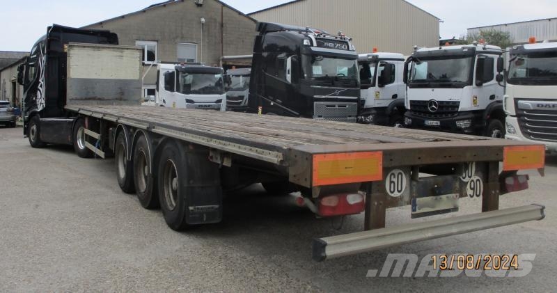 General Trailer 3 essieux Semi-trailer med lad/flatbed