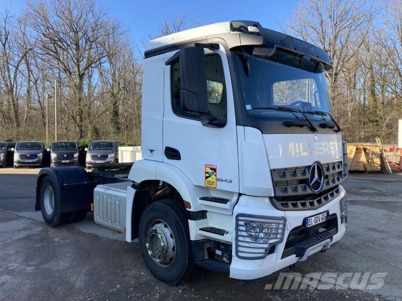 Mercedes-Benz Arocs Vlačilci