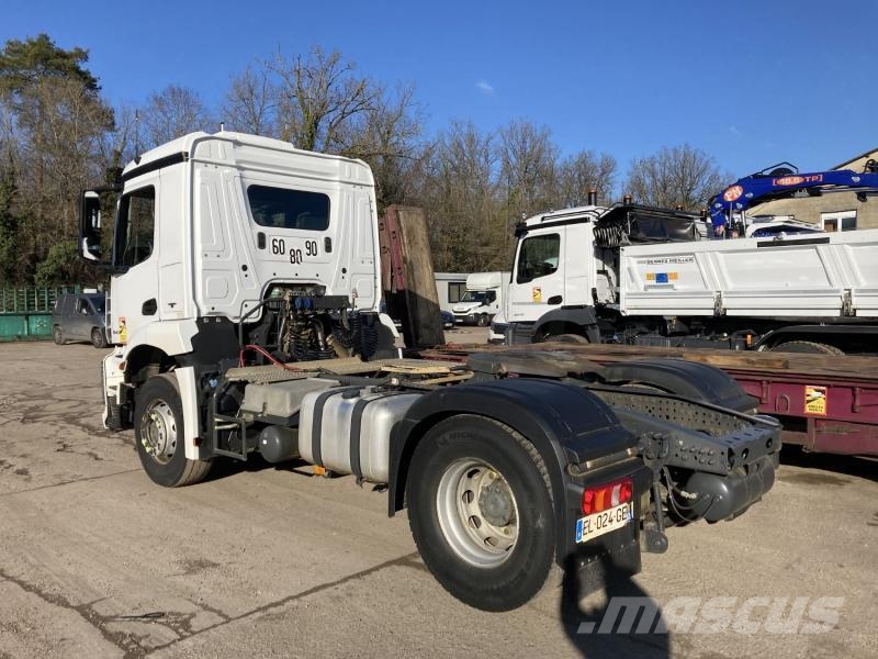 Mercedes-Benz Arocs Vlačilci