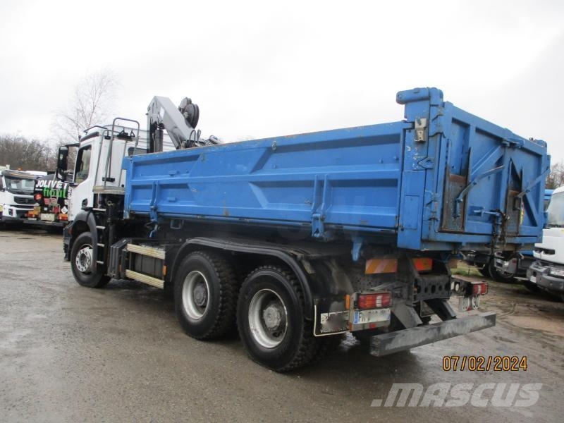 Mercedes-Benz Arocs 2636 année 2020 grue HMF 1310 K2 année 2008 Savivarčių priekabų vilkikai