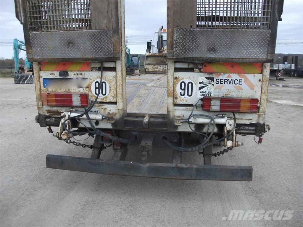 Mercedes-Benz Axor 2533 Járműszállítók