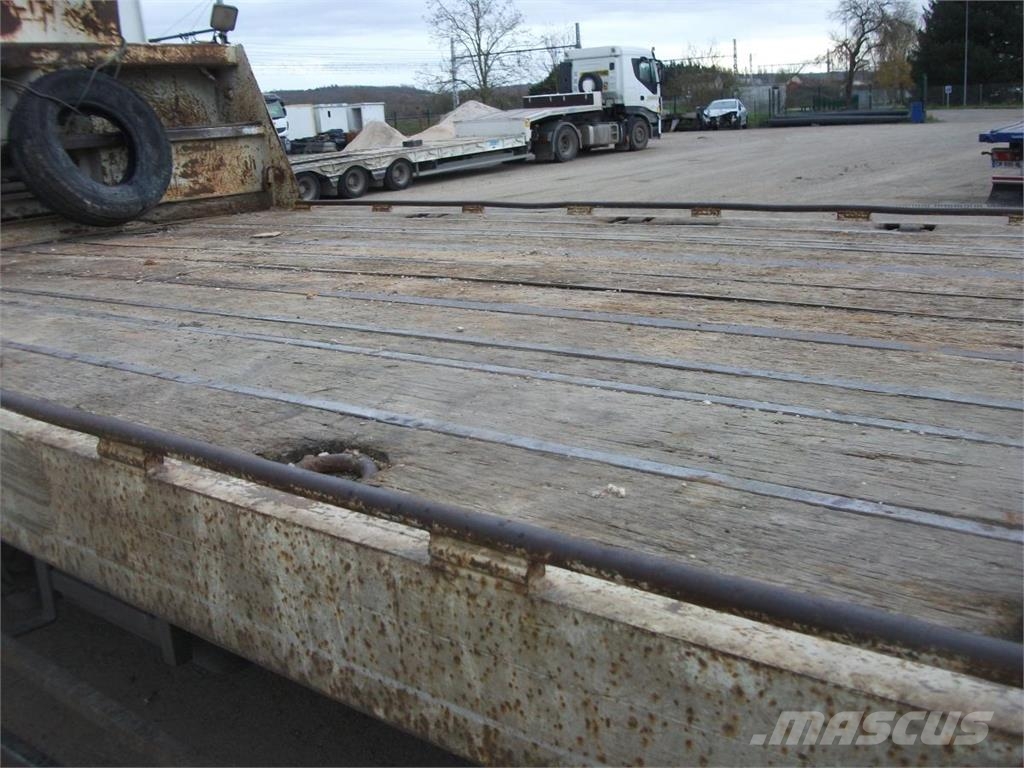 Mercedes-Benz Axor 2533 Vehicle transporters