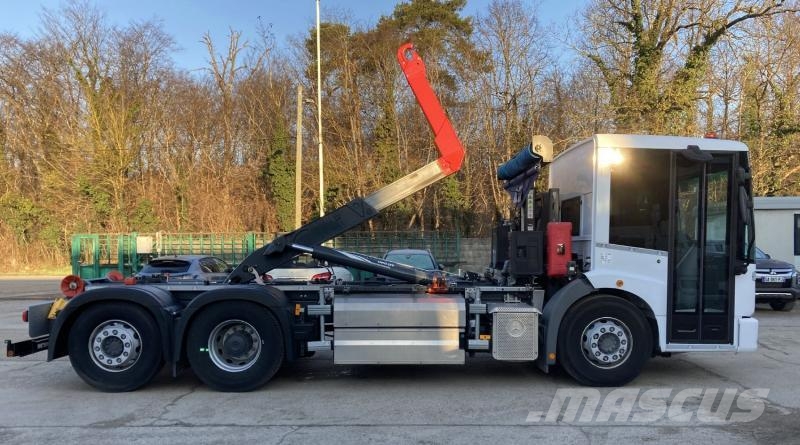 Mercedes-Benz Econic Camiones desmontables